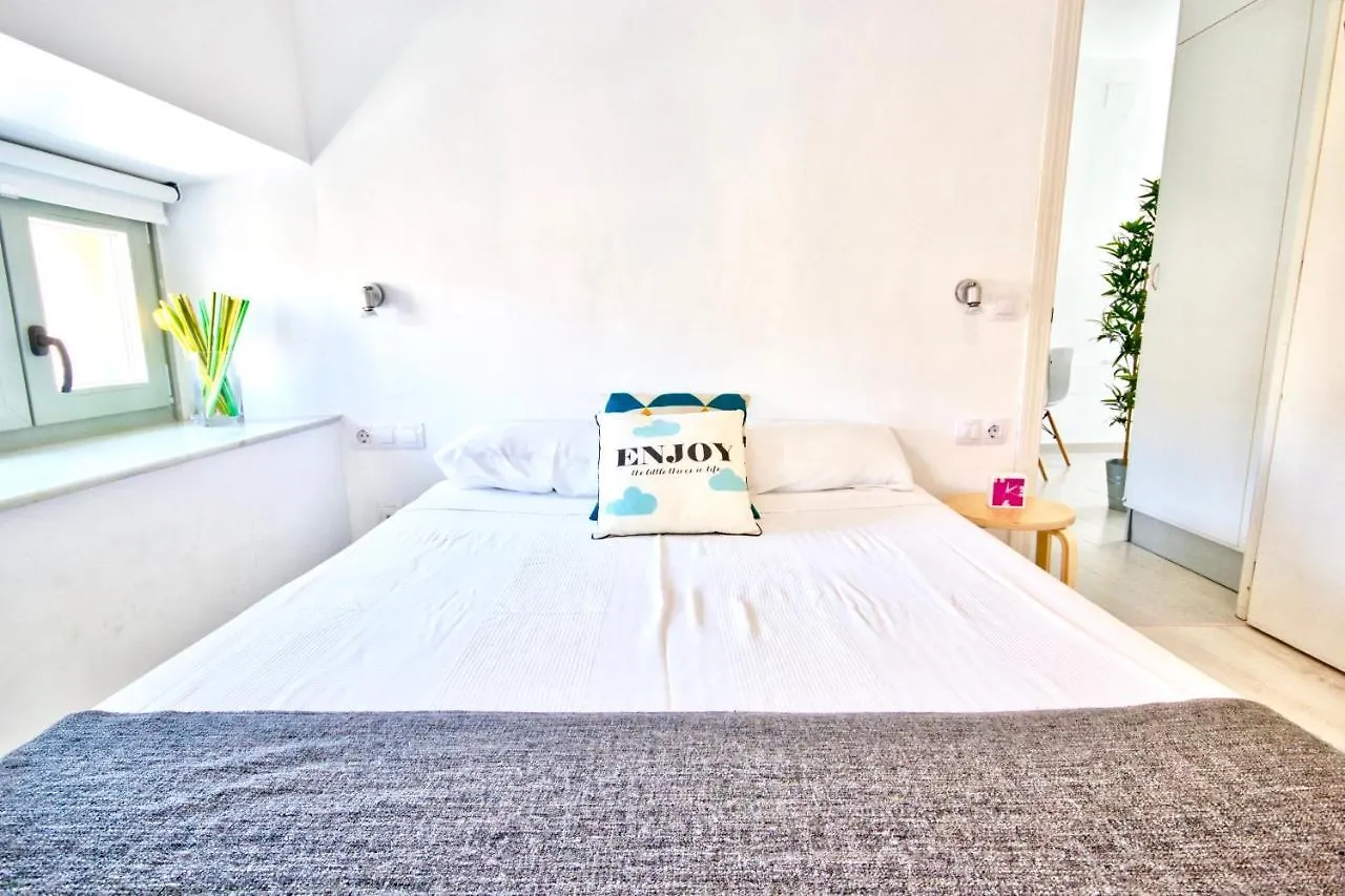 公寓 Malagaurbanrooms - City View