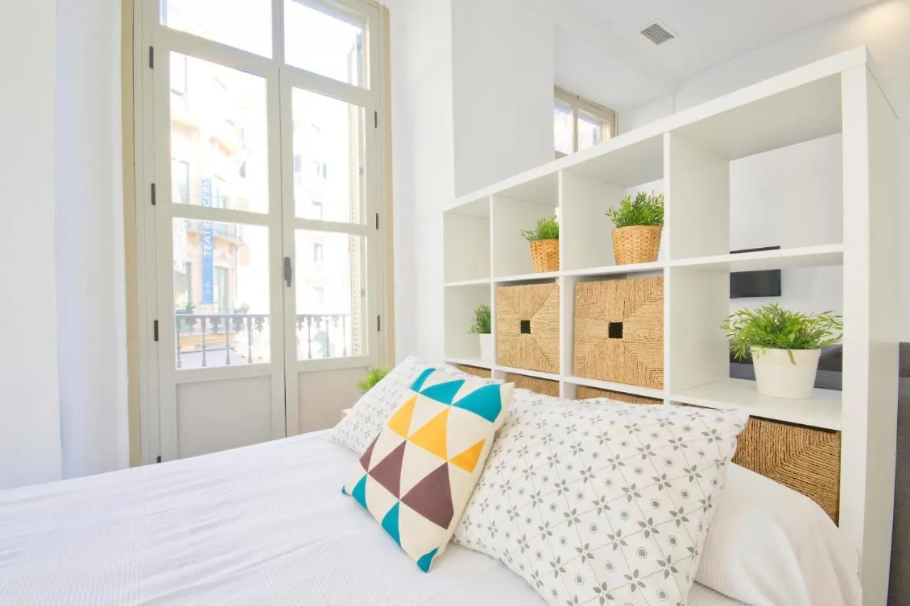 Malagaurbanrooms - City View 0*, Málaga