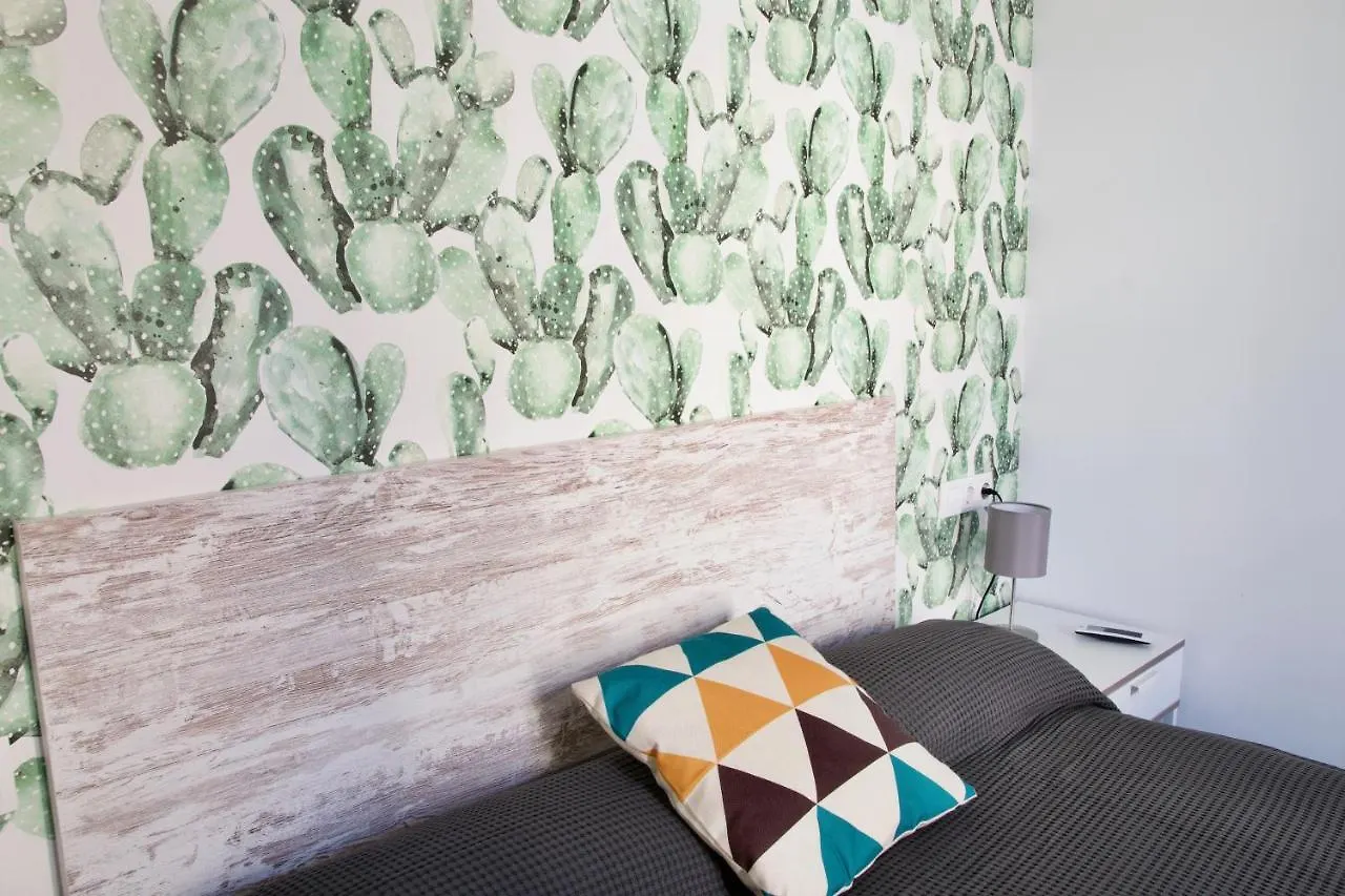 Malagaurbanrooms - City View 0*, Málaga